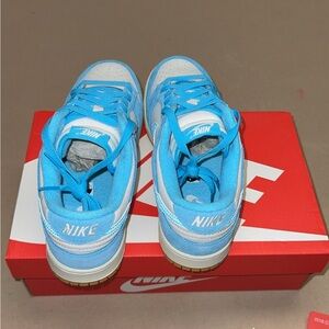 Brand new Nike dunk size 10